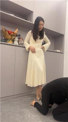 【爱秀套图】【白鹭】高贵小姐姐S-铆钉高跟首调bf50869