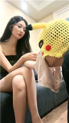 尤雾跪舔御姐S黑丝恋足 bf50878