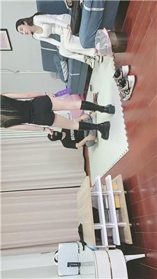 【爱秀套图】【水水火火】姐妹花惩罚猥琐哥哥【中下合集】JS250301-20