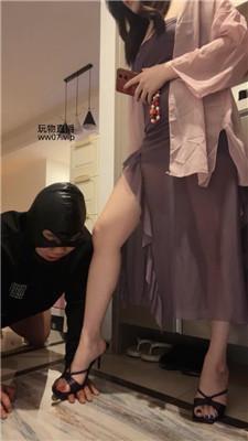 【爱秀套图】【小麦】白领主-下班回家狂虐家奴bf50857