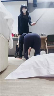 【爱秀套图】【米小唐】长靴踩/白袜脚捂脸JS250301-21