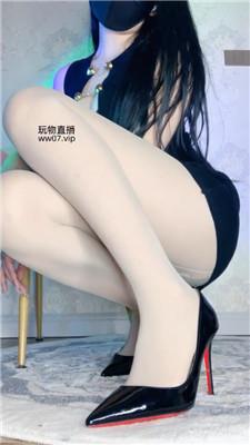 温蒂恶毒小妈诱惑骚儿子    250227-16