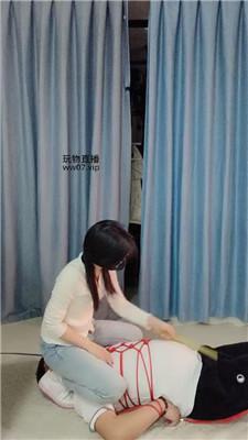 三寸五花大绑-休闲鞋白袜踩 JS250303-32