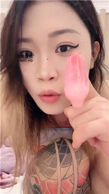 Qi7嘲笑无能绿帽老公    250302-2