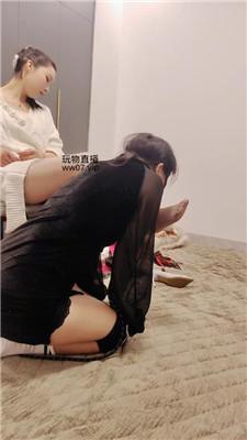 姗姗高跟肉丝蹂躏女神犬 bf50871