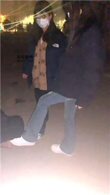 泡泡户外3S-小白鞋全体重踩踏 bf50909