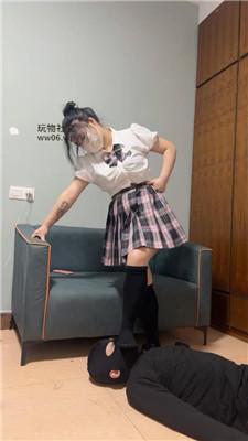 白鹭JK学生主-及膝袜皮鞋虐/抽耳光/转胯狗爬/坐脸窒息 JS250112-52