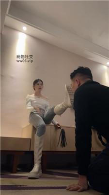 UUs长靴踩踏踢踹/鞭打/玉足狂舔 bf49312