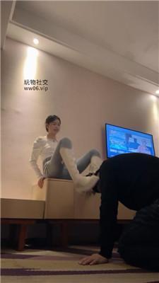 UUs长靴踩踏踢踹/鞭打/玉足狂舔 bf49312