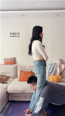 埋汰牛仔裤女神玉足蹂躏 bf49315