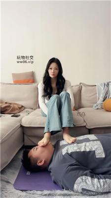 埋汰牛仔裤女神玉足蹂躏 bf49315