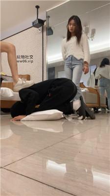 沐沐大大双S-精神小妹暴力踢踹虐打 JS250113-8