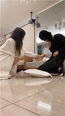 沐沐大大双S-精神小妹暴力踢踹虐打 JS250113-8