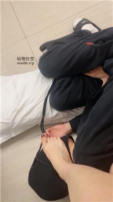 沐沐大大双S-精神小妹暴力踢踹虐打 JS250113-8