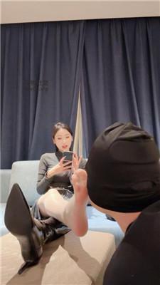 沅芷大人沉浸式-长靴原味玉足狂舔 JS250113-6