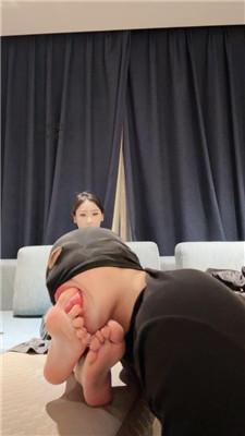 沅芷大人沉浸式-长靴原味玉足狂舔 JS250113-6