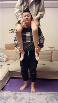 埋汰骑马骑脖/肉丝脚踩踏 JS250113-11