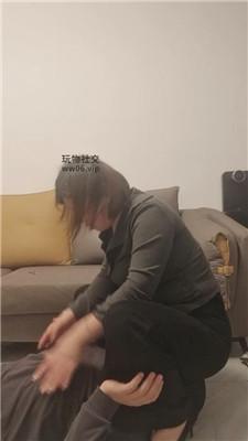 嘉欣玉足深喉高跟踩踏/骑马虐乳 JS250113-14