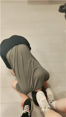 学生情侣主清理脏运动鞋白袜/袜子塞嘴 bf49323