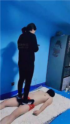 山兔莓双素人学生主-全体重跳踩下 bf49292