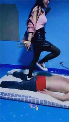 山兔莓双素人学生主-全体重跳踩上 bf49291