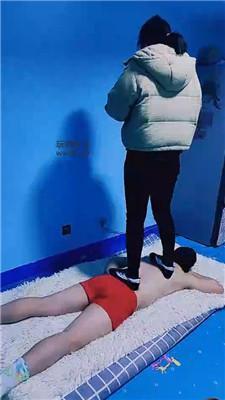 山兔莓双素人学生主-全体重跳踩上 bf49291