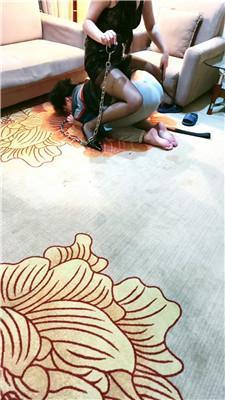 魔仙集中地体验超美车模的重度鞭打双视角版 bf49288