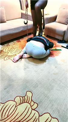 魔仙集中地体验超美车模的重度鞭打双视角版 bf49288