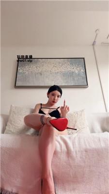 领主爬进来小废物    250315-8