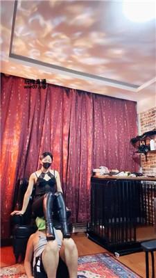 冷颜长靴白袜虐狗笼绿帽 JS250316-17