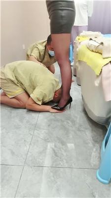 乔伊群调群虐-教沐足技师做S三视角版 bf51419