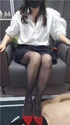 3505高跟黑丝蹂躏踩狗脸 JS250316-19