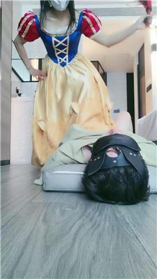 璃茉老师体验被迪士尼公主虐下 JS250324-5