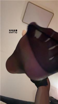 小麦旗袍黑丝节拍器    250322-17