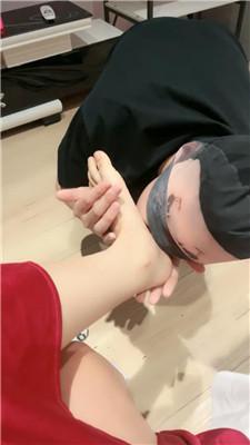 曼欲原味棉袜跪舔 JS250414-14