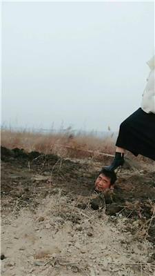 沐颜户外鞭打跟踪狂/体验活埋双视角版JS250111-25