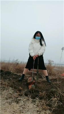 沐颜户外鞭打跟踪狂/体验活埋双视角版JS250111-25