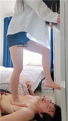 少司命素人S-裸足踩踏脚耳光 JS250112-5