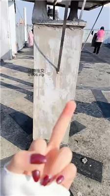 爱可天台玩弄小母狗 bf49278