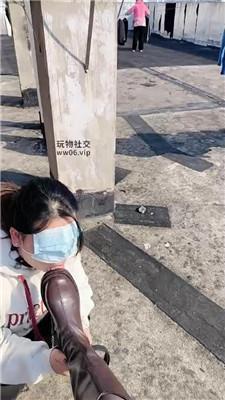 爱可天台玩弄小母狗 bf49278