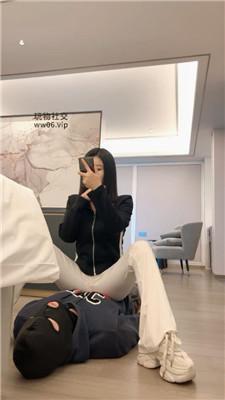 黛樱御姐S-坐在狗身上做直播 bf49273