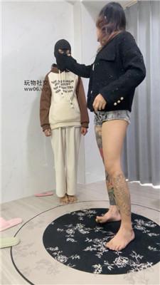 【爱秀套图】【Qi7】暴力踢踹下贱小三【完整版】JS250111-27