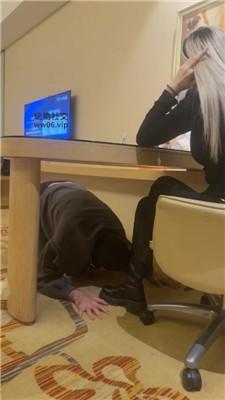 槿镜前骑马羞辱/长靴碾压踩 bf49254