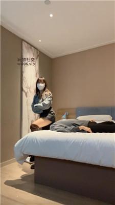 九月长靴踩踏/舔脏鞋/滴蜡/坐脸窒息 bf49183