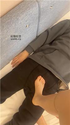 九月长靴踩踏/舔脏鞋/滴蜡/坐脸窒息 bf49183