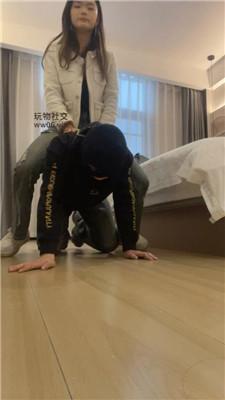 沐沐大大闺蜜观战-抽耳光/小白鞋白袜玩弄 JS250108-32