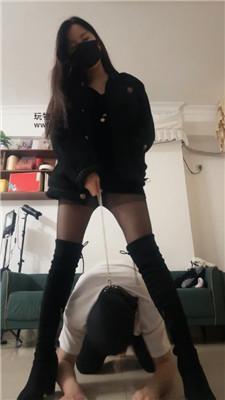 漫漫长靴踢裆/骑马狗链遛狗 bf49191