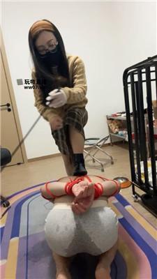 南月女神囚禁狗笼重度犬化 JS250309-15