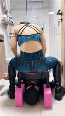 南月女神骑马骑脖/长靴白袜踩 bf51007