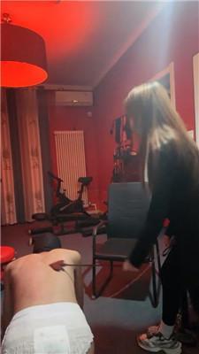 小渔抽耳光/运动鞋白袜踩/鞭打 JS250304-38